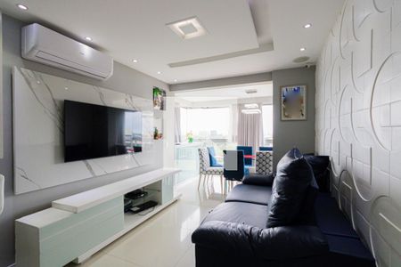 Apartamento à venda com 150m², 3 quartos e 2 vagas Apartamento à venda com 150m², 3 quartos e 2 vagasSala