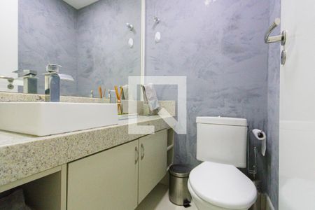 Lavabo de apartamento à venda com 3 quartos, 150m² em Barra da Tijuca, Rio de Janeiro