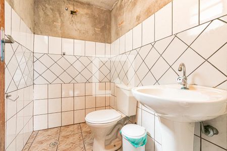 Casa à venda com 168m², 3 quartos e 5 vagas Casa à venda com 168m², 3 quartos e 5 vagasGaragem - Banheiro 4