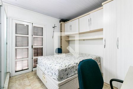 Casa à venda com 168m², 3 quartos e 5 vagas Casa à venda com 168m², 3 quartos e 5 vagasSuite 2