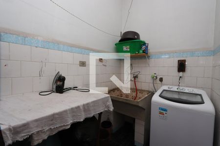 Casa à venda com 282m², 2 quartos e 6 vagas