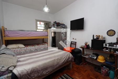 Casa à venda com 282m², 2 quartos e 6 vagas