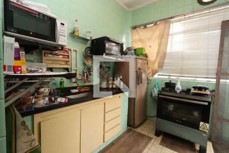 Casa à venda com 282m², 2 quartos e 6 vagas