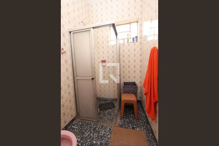 Casa à venda com 282m², 2 quartos e 6 vagas