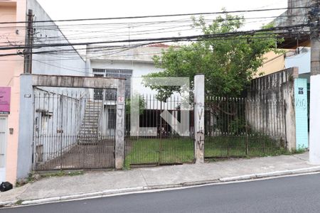 Casa à venda com 282m², 2 quartos e 6 vagas