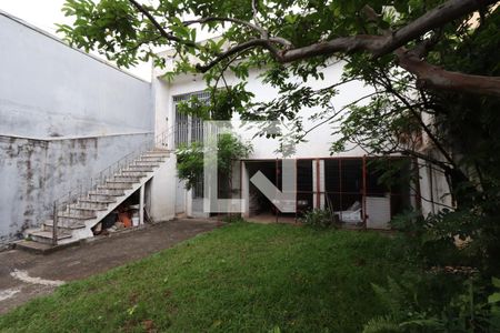 Casa à venda com 282m², 2 quartos e 6 vagas