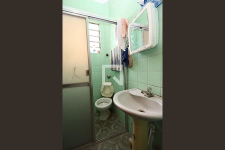 Casa à venda com 282m², 2 quartos e 6 vagas