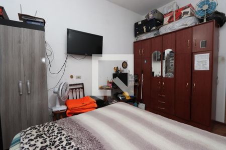 Casa à venda com 282m², 2 quartos e 6 vagas