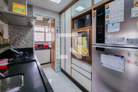 Apartamento à venda com 80m², 3 quartos e 2 vagasCozinha