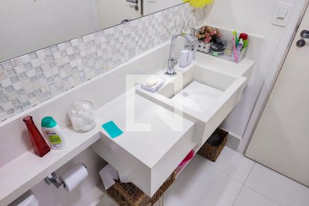 Apartamento à venda com 80m², 3 quartos e 2 vagasBanheiro Social