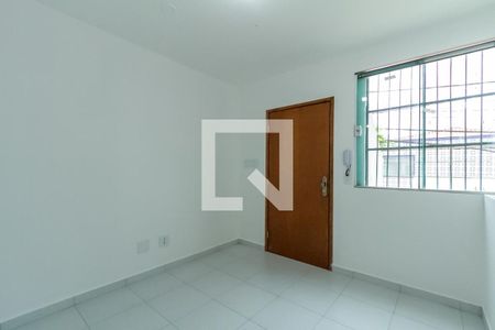 Sala de casa para alugar com 3 quartos, 80m² em Taboão, São Bernardo do Campo