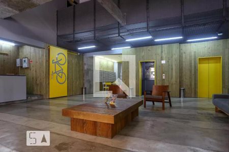 Studio para alugar com 36m², 1 quarto e sem vaga Studio para alugar com 36m², 1 quarto e sem vagaÁrea Comum - Hall de Entrada