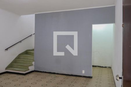 Sala de casa para alugar com 2 quartos, 108m² em Santa Paula, São Caetano do Sul