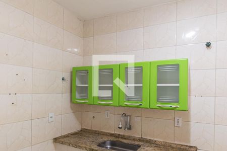 Casa para alugar com 110m², 2 quartos e sem vaga Casa para alugar com 110m², 2 quartos e sem vagaCozinha - Armários