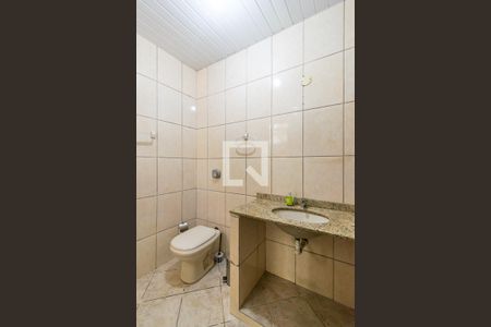 Casa para alugar com 110m², 2 quartos e sem vaga Casa para alugar com 110m², 2 quartos e sem vagaBanheiro Social