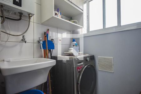 Apartamento à venda com 66m², 3 quartos e 2 vagas Apartamento à venda com 66m², 3 quartos e 2 vagasÁrea de Serviço