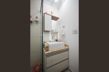 Apartamento à venda com 66m², 3 quartos e 2 vagas Apartamento à venda com 66m², 3 quartos e 2 vagasBanheiro Suíte
