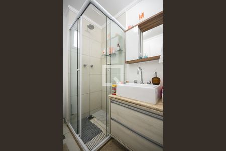 Apartamento à venda com 66m², 3 quartos e 2 vagas Apartamento à venda com 66m², 3 quartos e 2 vagasBanheiro Suíte