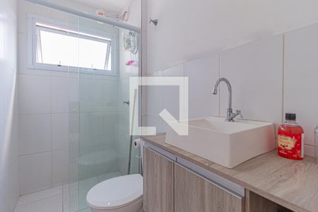 Banheiro de apartamento à venda com 2 quartos, 48m² em São Pedro, Osasco