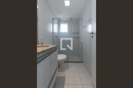Apartamento à venda com 65m², 2 quartos e 2 vagas Apartamento à venda com 65m², 2 quartos e 2 vagasBanheiro da Suíte