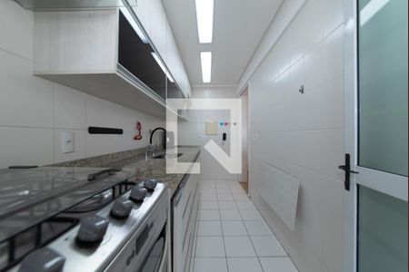 Apartamento à venda com 65m², 2 quartos e 2 vagas Apartamento à venda com 65m², 2 quartos e 2 vagasCozinha
