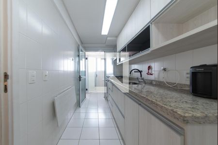 Apartamento à venda com 65m², 2 quartos e 2 vagas Apartamento à venda com 65m², 2 quartos e 2 vagasCozinha