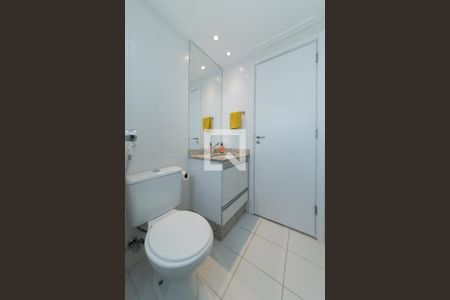 Apartamento à venda com 65m², 2 quartos e 2 vagas Apartamento à venda com 65m², 2 quartos e 2 vagasBanheiro Social