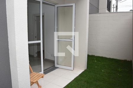 Apartamento para alugar com 54m², 2 quartos e 1 vagaQuintal
