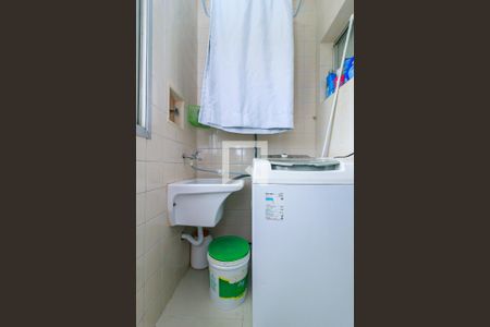 Apartamento à venda com 64m², 2 quartos e 1 vagaÁrea de Serviço