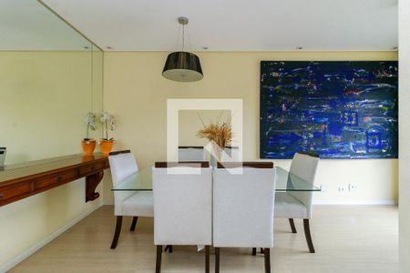 Sala de apartamento à venda com 2 quartos, 64m² em Vila Maracana, São Paulo