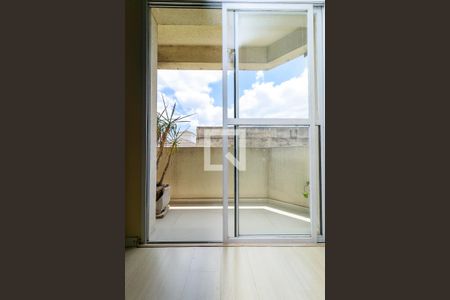 Sala - Varanda de apartamento à venda com 2 quartos, 64m² em Vila Maracana, São Paulo