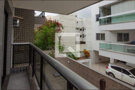 Apartamento à venda com 110m², 3 quartos e 2 vagasVaranda  da suite 3