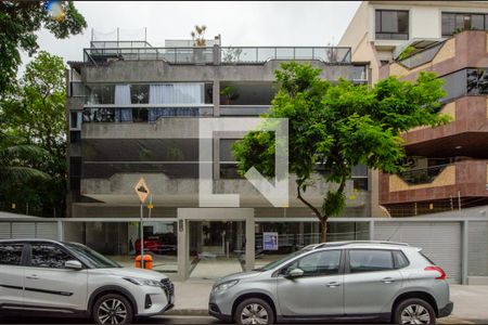 Apartamento à venda com 110m², 3 quartos e 2 vagasFachada
