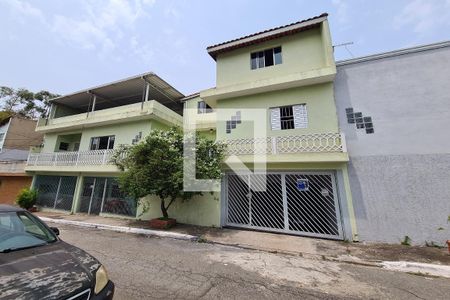 Casa para alugar com 220m², 3 quartos e 2 vagasFachada