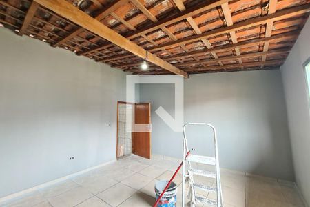 Casa para alugar com 220m², 3 quartos e 2 vagasQuarto