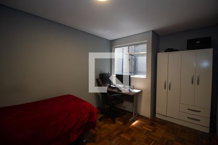 Casa à venda com 1100m², 6 quartos e 15 vagasQuarto