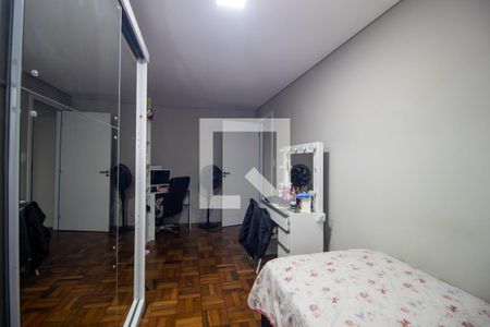 Casa à venda com 1100m², 6 quartos e 15 vagasQuarto