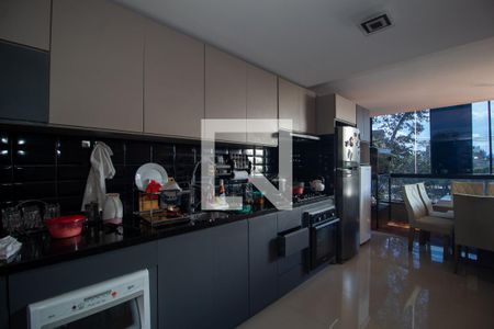 Casa à venda com 1100m², 6 quartos e 15 vagasCozinha