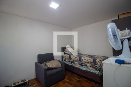 Casa à venda com 1100m², 6 quartos e 15 vagasQuarto