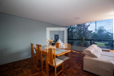 Casa à venda com 1100m², 6 quartos e 15 vagasSala 2