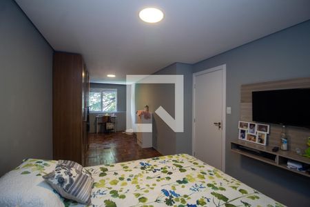 Casa à venda com 1100m², 6 quartos e 15 vagasQuarto