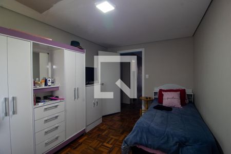 Casa à venda com 1100m², 6 quartos e 15 vagasQuarto