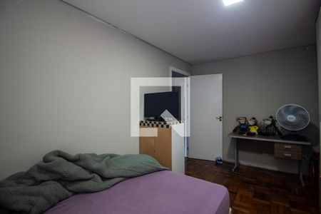 Casa à venda com 1100m², 6 quartos e 15 vagasQuarto