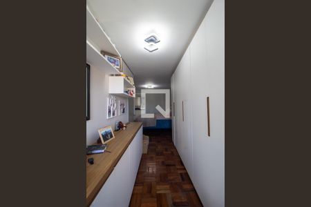 Casa à venda com 1100m², 6 quartos e 15 vagasQuarto