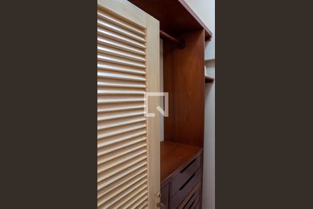 Apartamento para alugar com 112m², 2 quartos e 1 vagaCloset