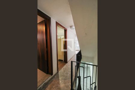 Casa à venda com 225m², 3 quartos e 2 vagascorredor