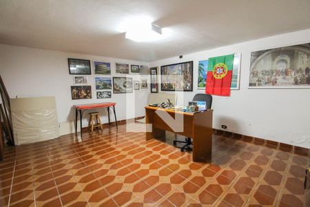 Casa à venda com 225m², 3 quartos e 2 vagasQuarto Edícula 