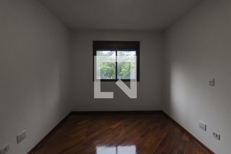 Apartamento à venda com 186m², 3 quartos e 2 vagas Apartamento à venda com 186m², 3 quartos e 2 vagasQuarto 2