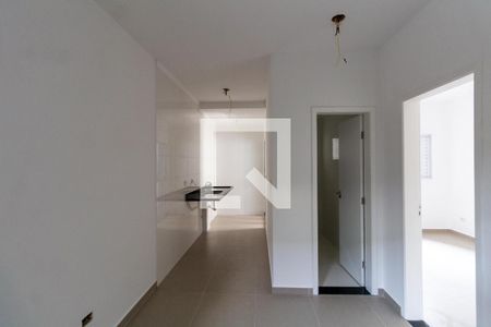 Sala e Cozinha Integrada  de apartamento à venda com 1 quarto, 30m² em Cidade Antônio Estêvão de Carvalho, São Paulo