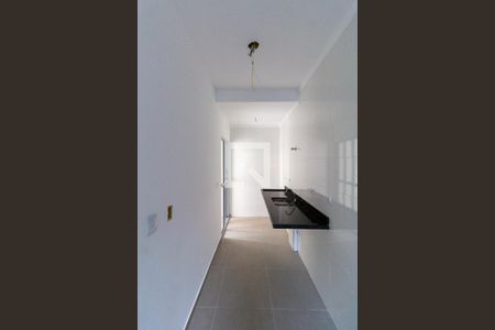 Sala e Cozinha Integrada  de apartamento à venda com 2 quartos, 38m² em Cidade Antônio Estêvão de Carvalho, São Paulo